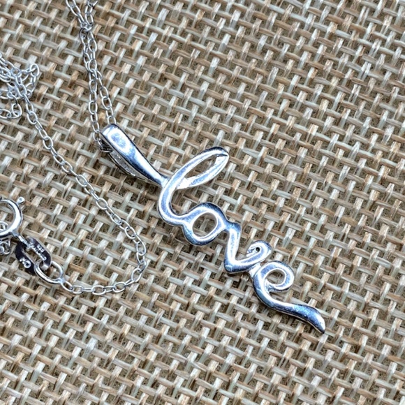 .925 LOVE Script Cut-Out Dainty Necklace On Chain Sterling Silver - Picture 1 of 10